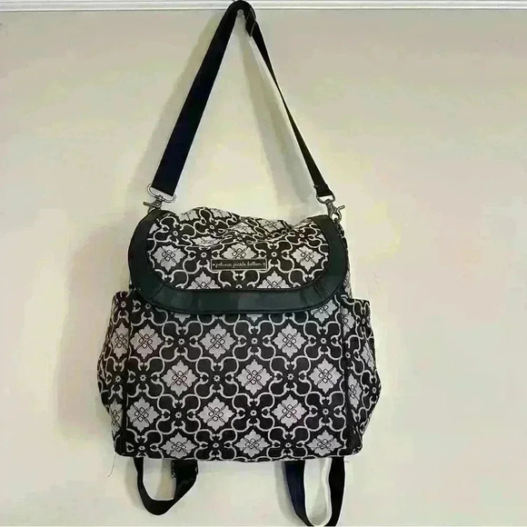 Petunia Pickle Bottom Boxy Backpack Diaper Bag Black White Damask - Picture 1 of 11